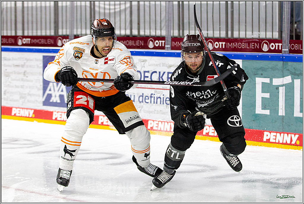 PENNY DEL;  Koelner Haie - Wolfsburg Grizzlys; Koeln, 17.03.2021